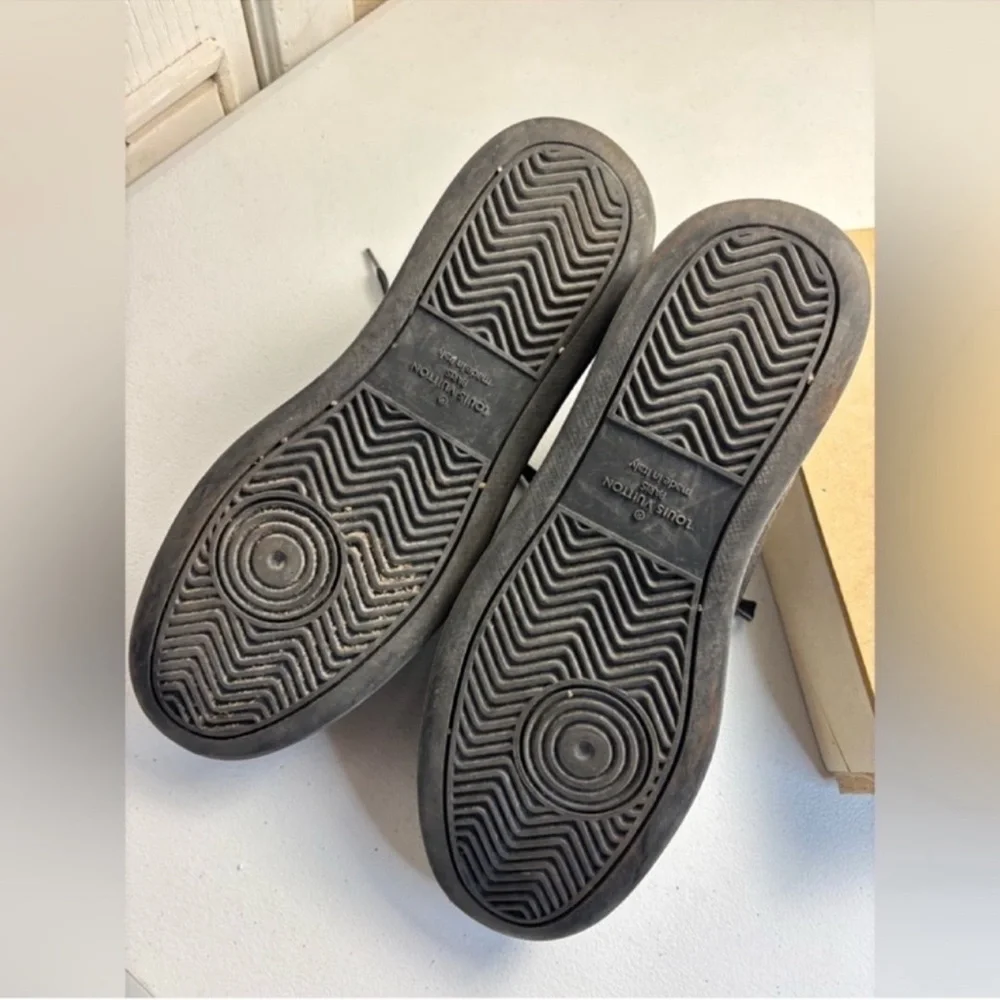 Sold - Picture 3 of 12